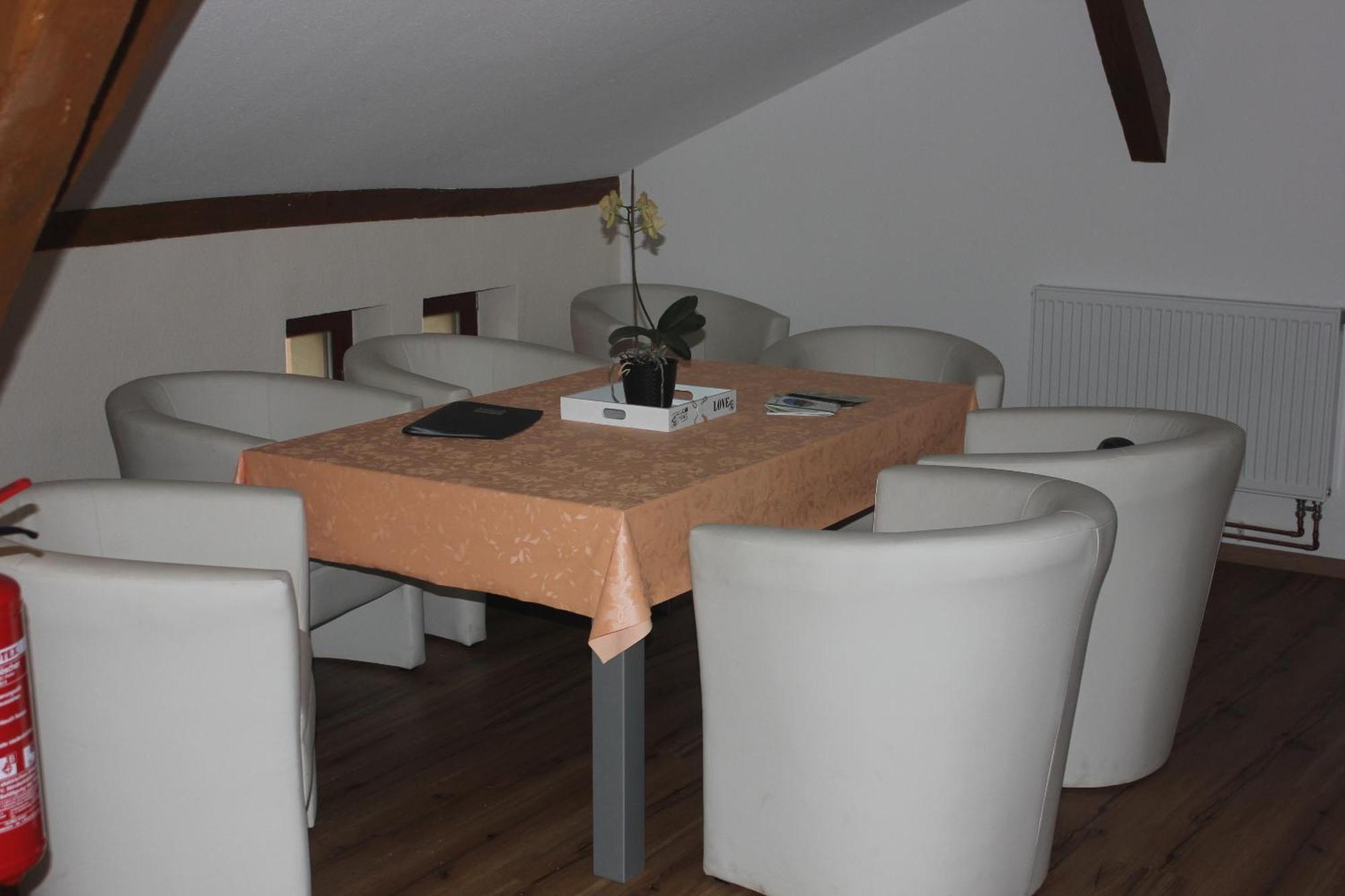 Gaestehaus Innfernow Furstenberg-Havel Ruang foto