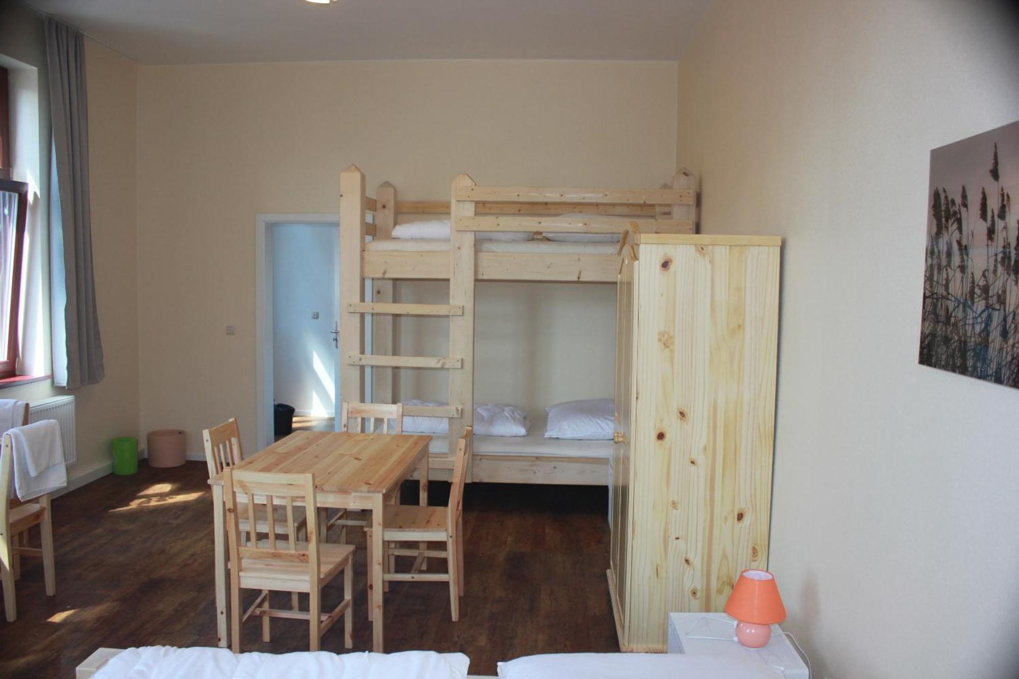 Gaestehaus Innfernow Furstenberg-Havel Ruang foto