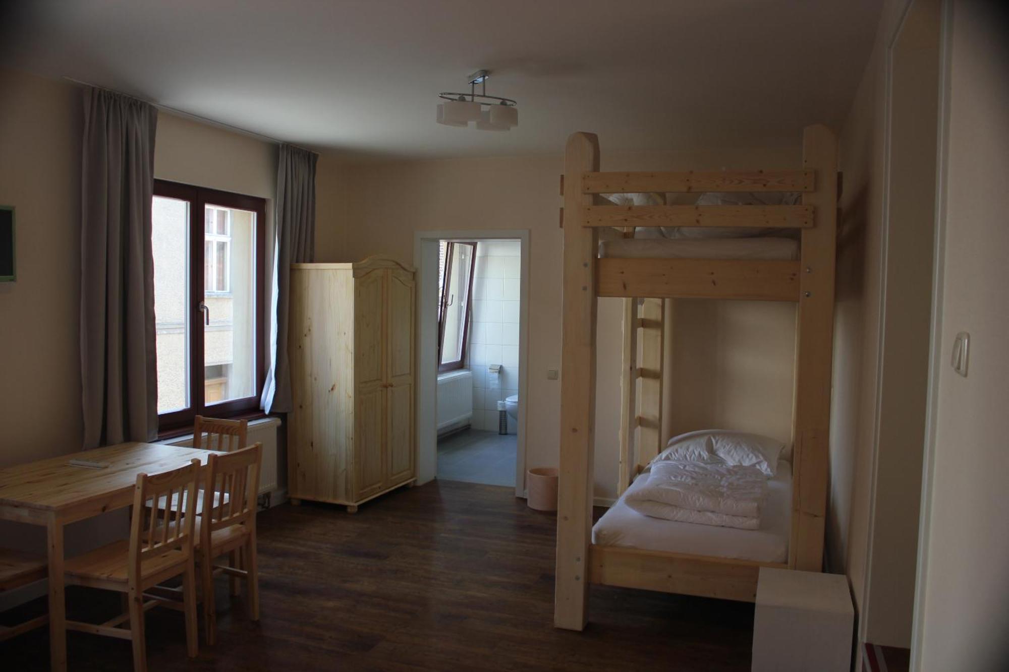 Gaestehaus Innfernow Furstenberg-Havel Ruang foto